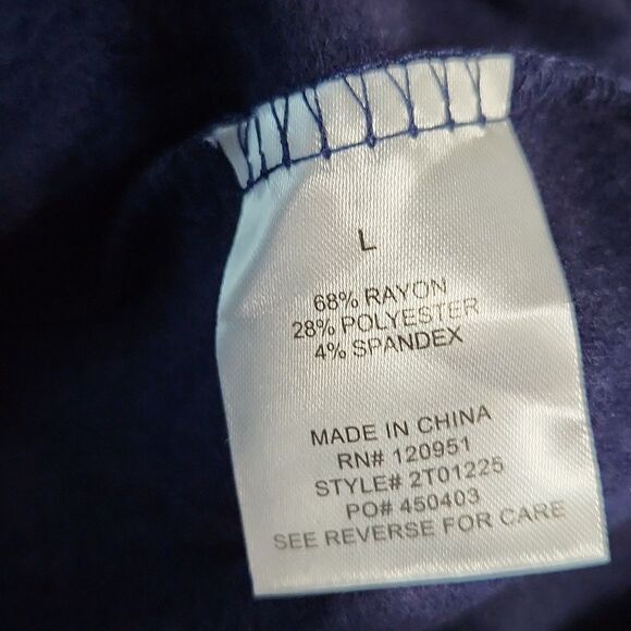 Pink Rose -510 Christmas Sweatshirt Top Junior's Large fits a Small - Picture 5 of 7